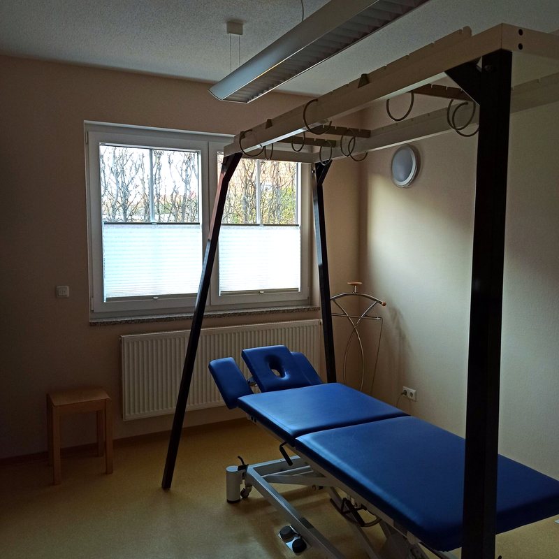 Der Schlingentisch für Behandlungen in Aufhängung